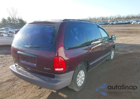 1998 Plymouth Voyager из США, поврежденный, VIN 2P4FP25B9WR782644